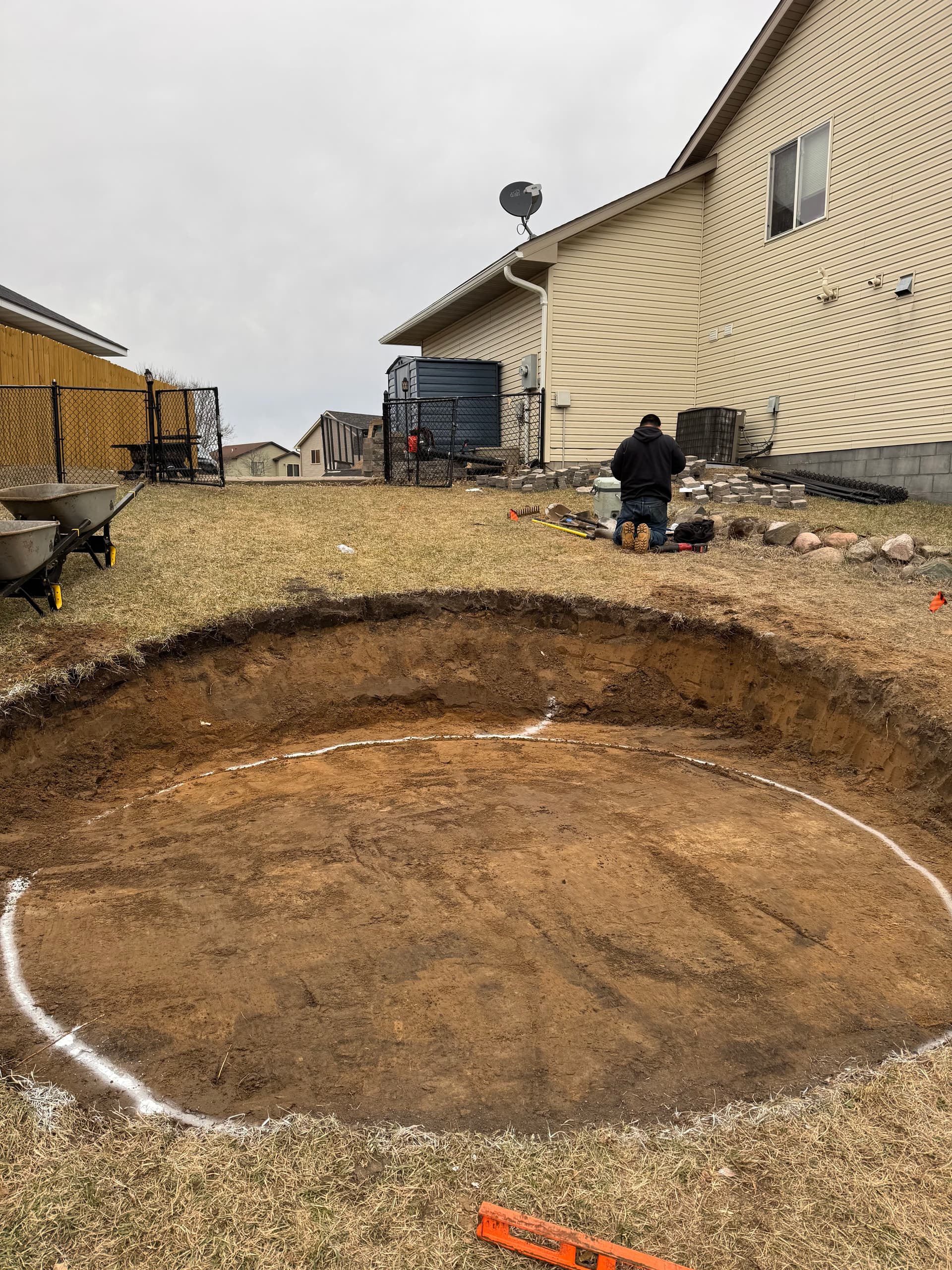 Gallery photos for Creating a Cozy Fire Pit Area in Cambridge: Image #2