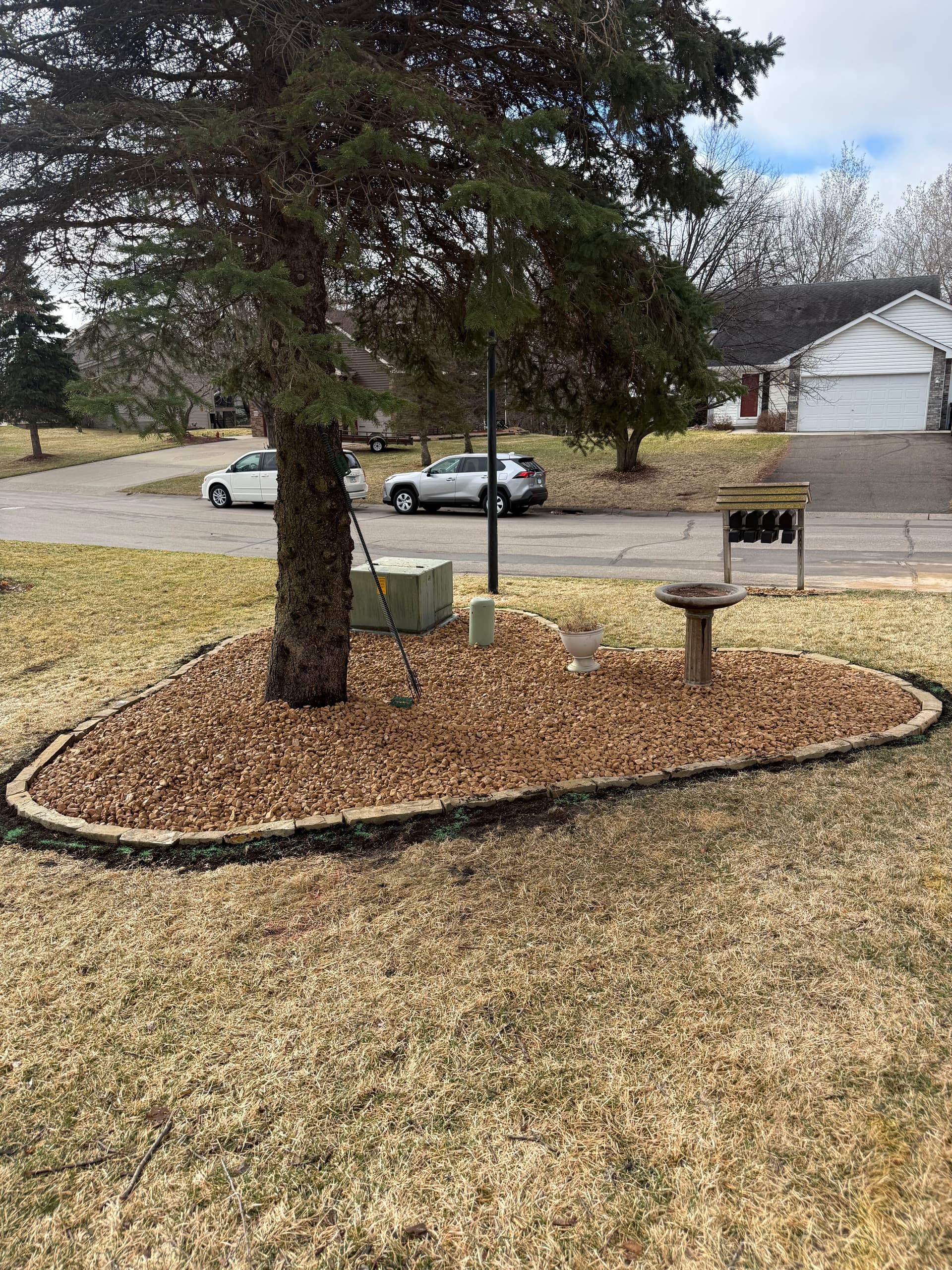 Gallery photos for Clean Edges, Rock Beds, and Tree Circles in Andover: Image #4