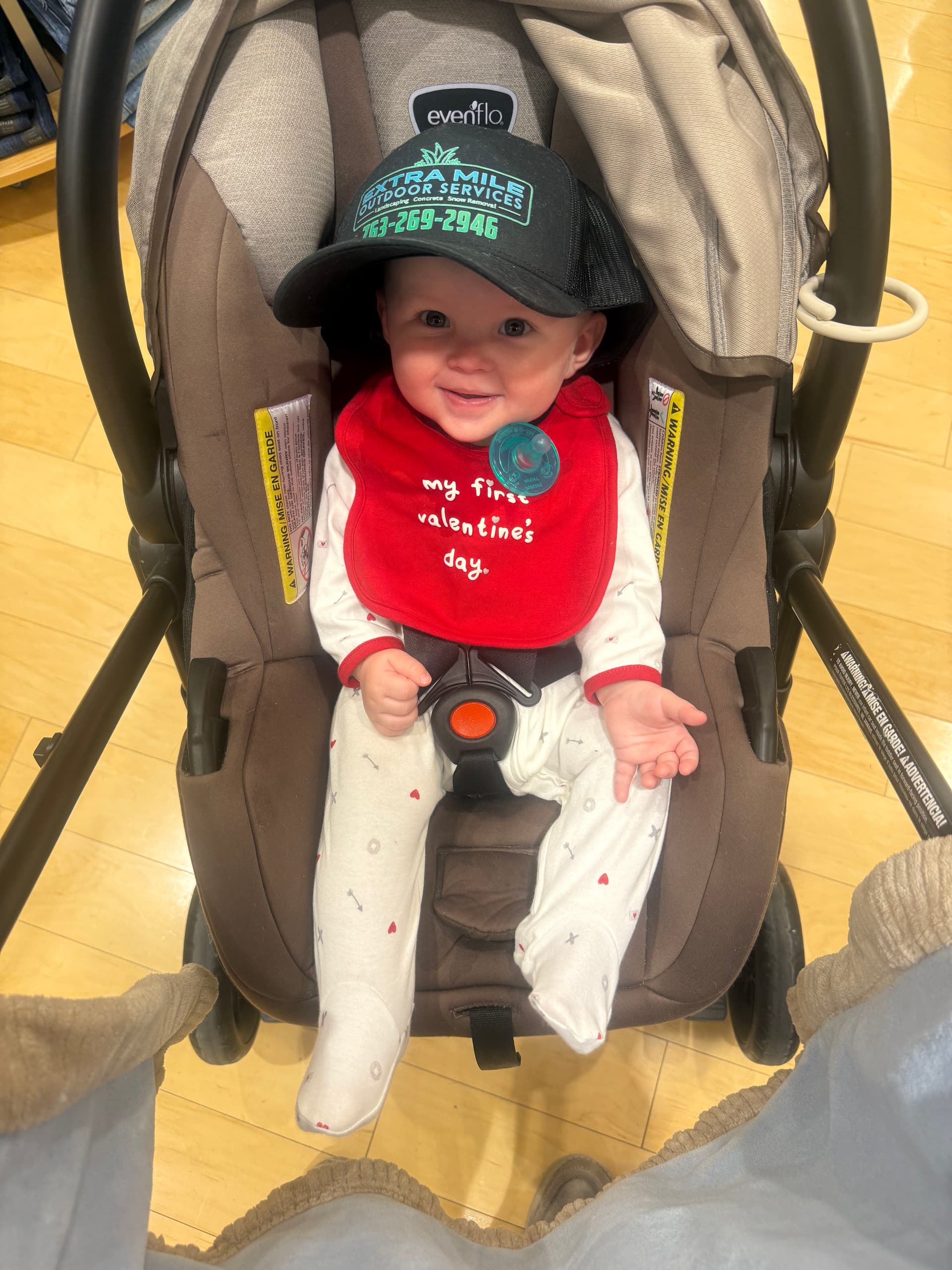 Gallery photos for Free Door Hangers and All-Weather Landscaping Crew in Andover: Image #1